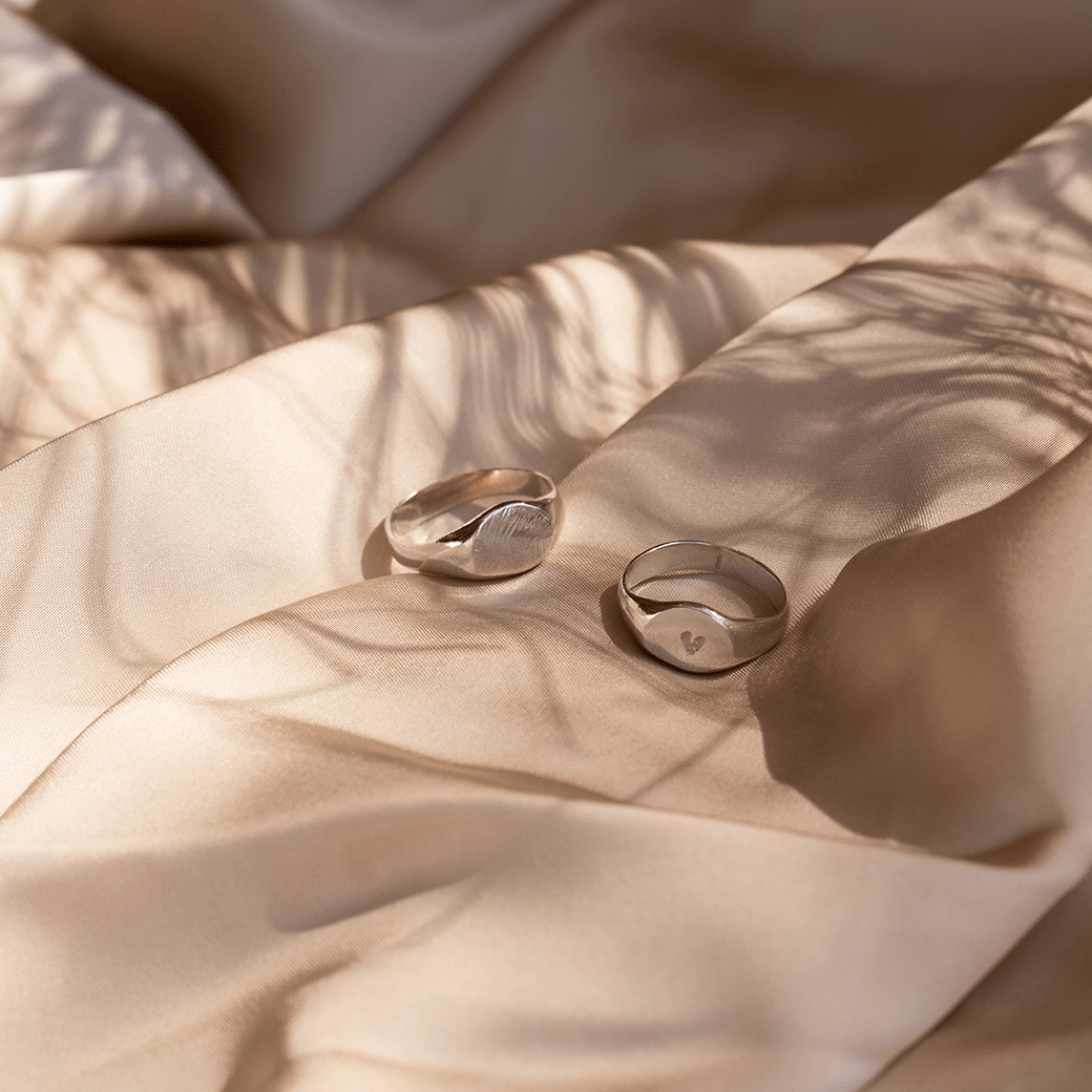Signature Ring