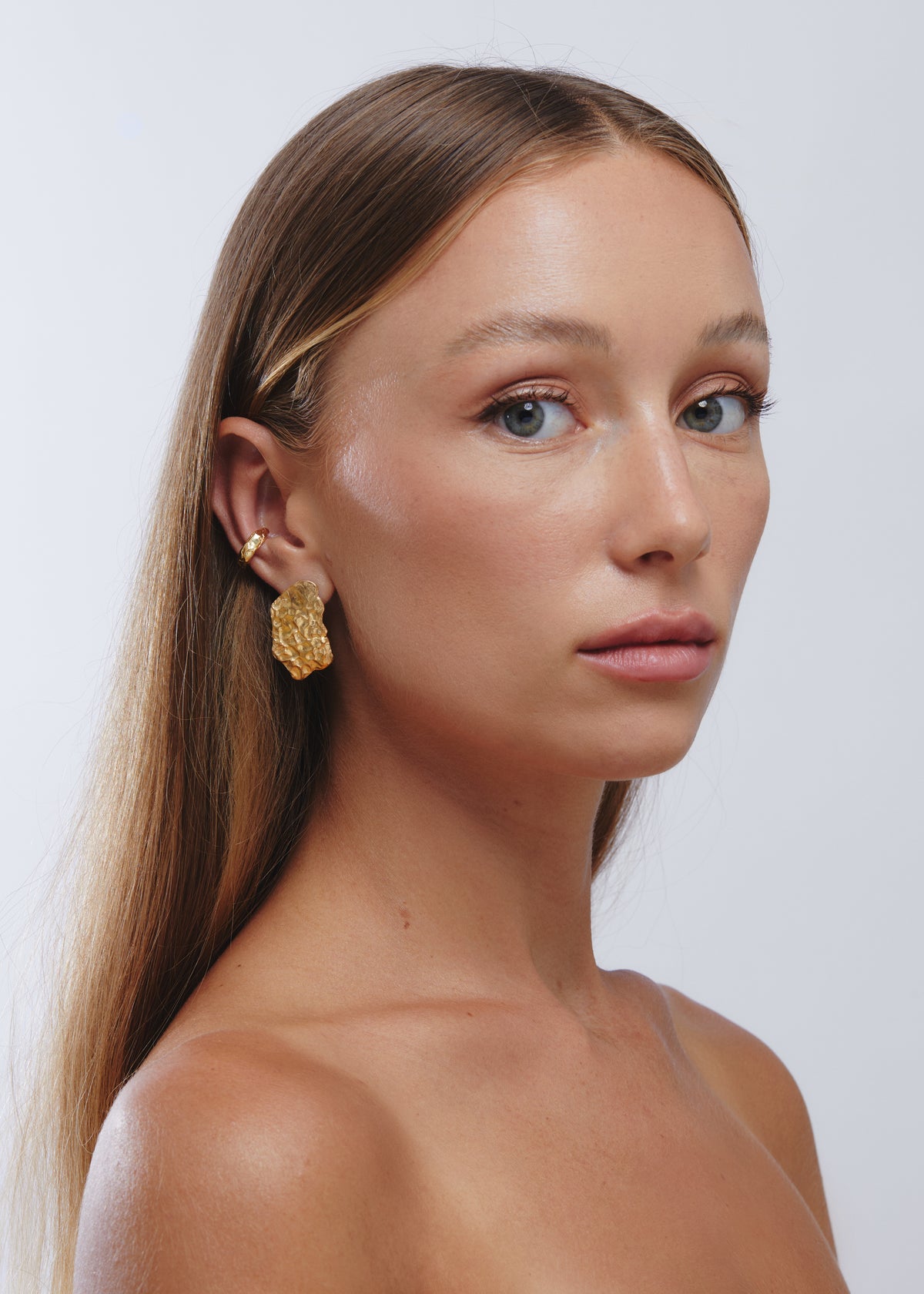 Light Ear Cuff Gold
