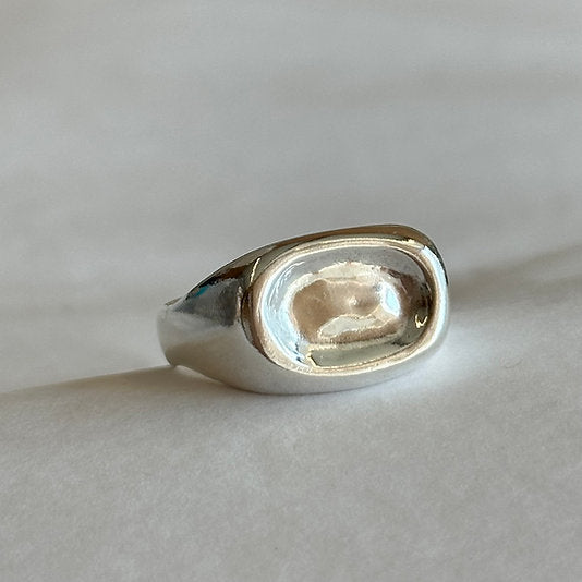 Plateia Ring