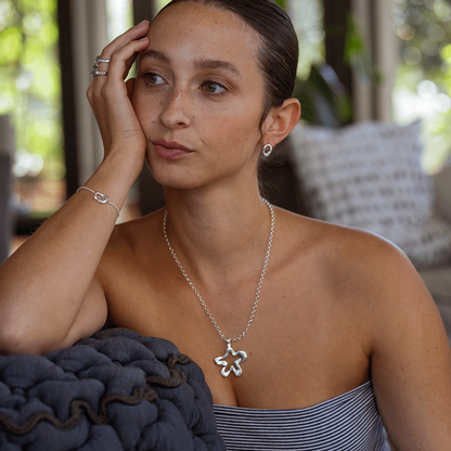 Petrik Necklace