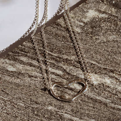 Amor Necklace