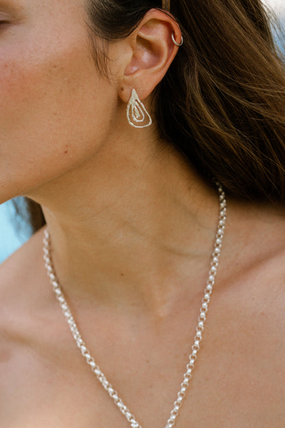 Oyster Grande Earrings