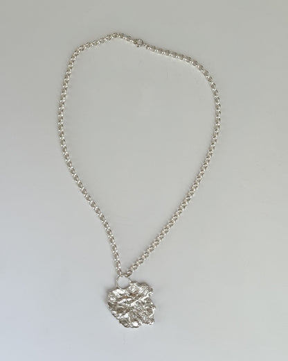 Aglio Necklace
