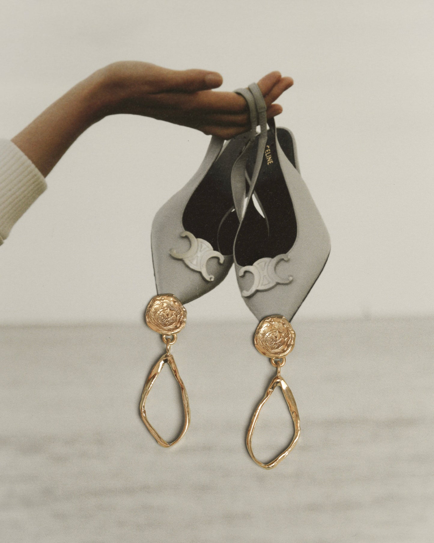 Yuval Earrings Gold