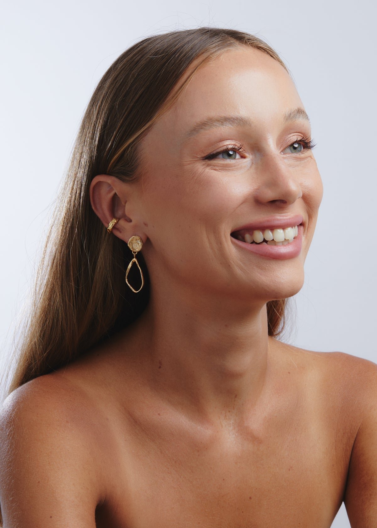 Light Ear Cuff Gold