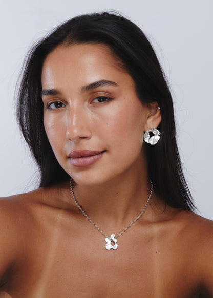 Machia Necklace