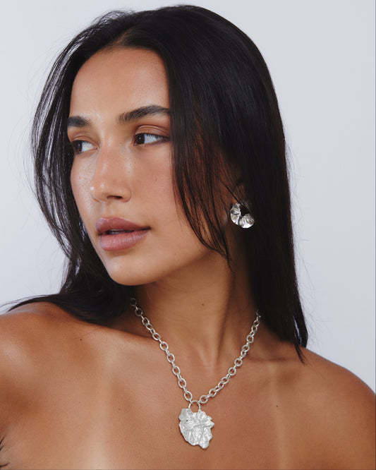 Aglio Necklace